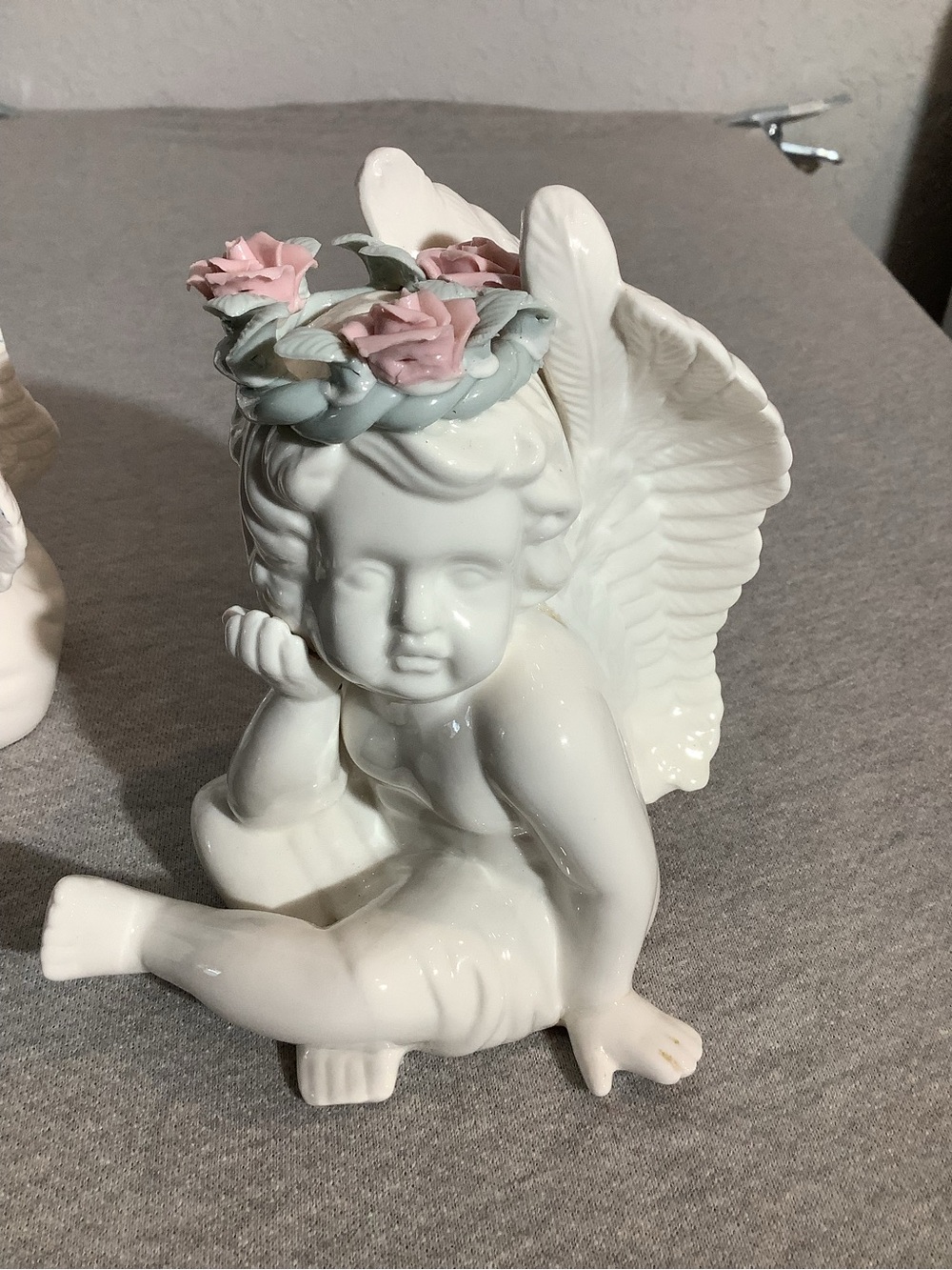 Vintage White Ceramic Cherub Angel Figurines with Pink Flower Crowns - Pair - Picture 3 of 6